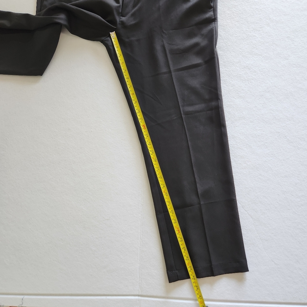 Haggar Men's All In Motion Black Dress Pants Size 40 X 29 - Picture 7 of 12